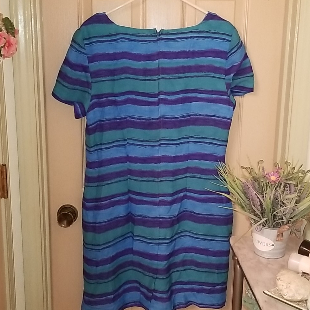VINTAGE DRESS - Picture 2 of 3